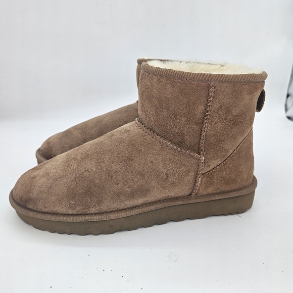 UGG Classic Mini II Boots Chestnut Tan Size 10 Preowned - Picture 7 of 14